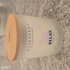 Roseberry Lavender & Sage "Relax" 2 Wick Candle with Wooden Lid